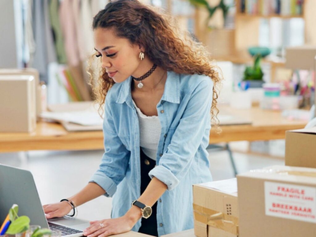 E-Commerce Manager using Upright Lister